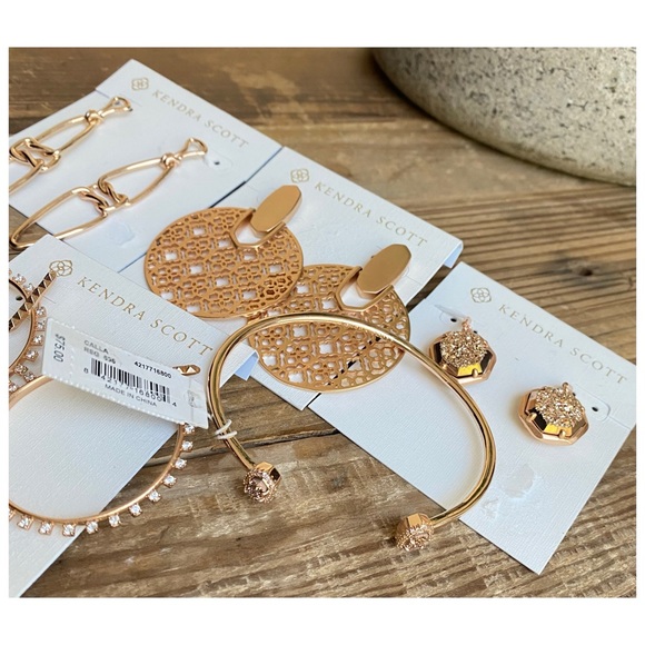SOLD - Ultimate Kendra Scott Bundle - Picture 4 of 11